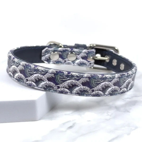 the wave printed leather dog collar, handmade by Petiquette